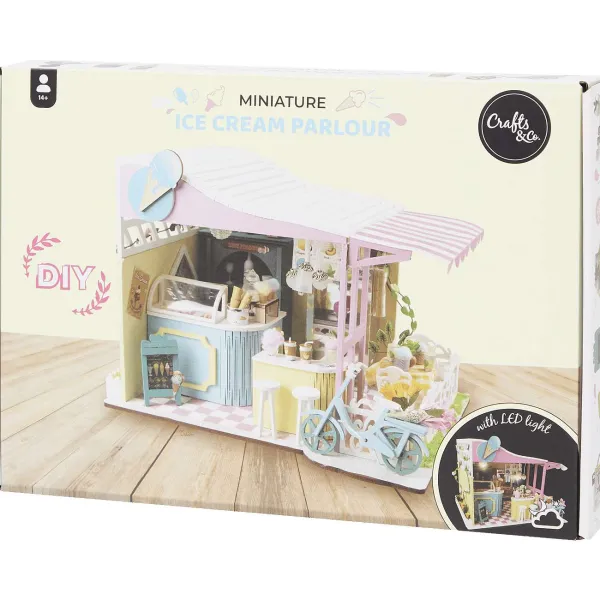 Disney Knutselen^Crafts & Co Diy Miniatuurhuisje
